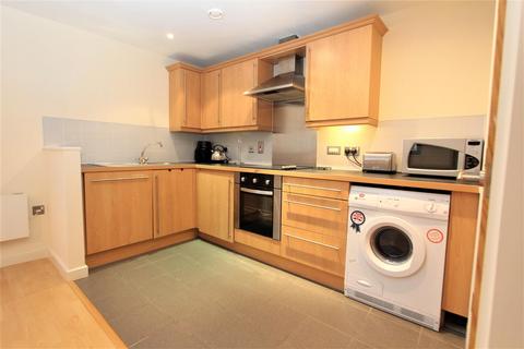 2 bedroom flat to rent, Velocity South, 6 City Walk