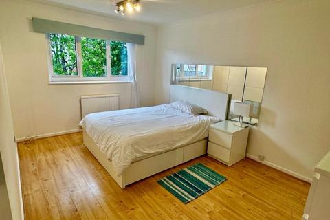 undefined, Croydon SM6