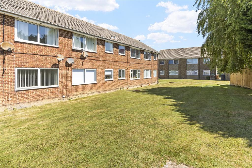 Rear Communal Garden
