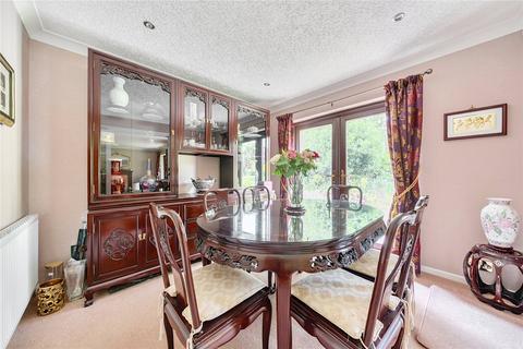5 bedroom detached house for sale, Regency Park Road, Pudsey, West Yorkshire