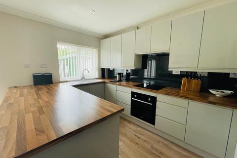 undefined, Kelverley Grove, West Bromwich, B71