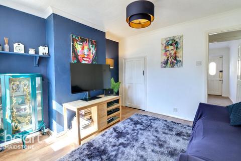 2 bedroom terraced house for sale, Victoria Street, Aylesford