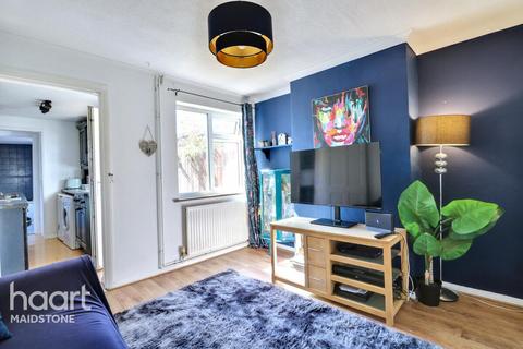 2 bedroom terraced house for sale, Victoria Street, Aylesford