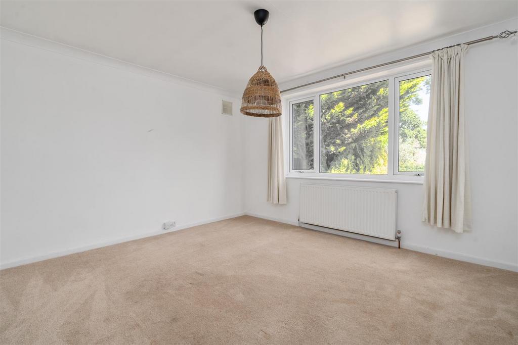 2220 Stratford Road 1.jpg