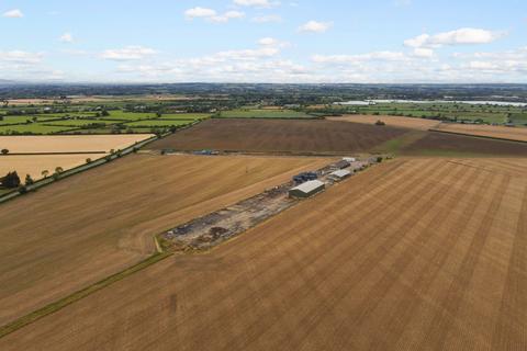 Land to rent, Honeybourne, Evesham, Worcestershire