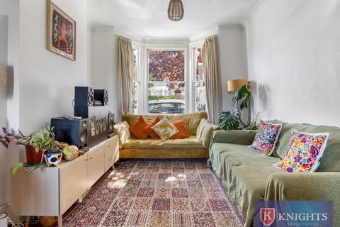 14 Hawthorn Road, London, N18 1EZ