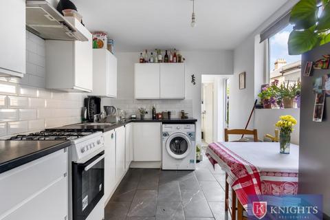 14 Hawthorn Road, London, N18 1EZ