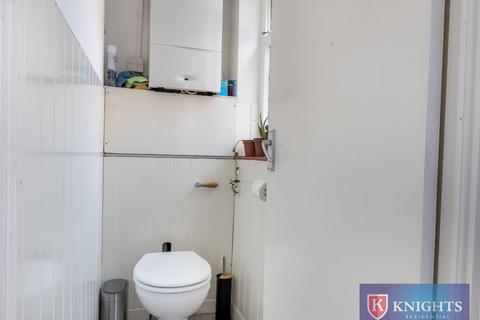 14 Hawthorn Road, London, N18 1EZ