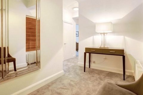 1 bedroom flat to rent, Fulham Road, South Kensington, London, SW3