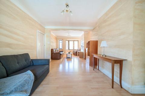 30 Highfield Road, London, W3 0AL