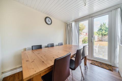 30 Highfield Road, London, W3 0AL