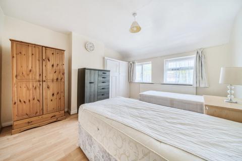 30 Highfield Road, London, W3 0AL