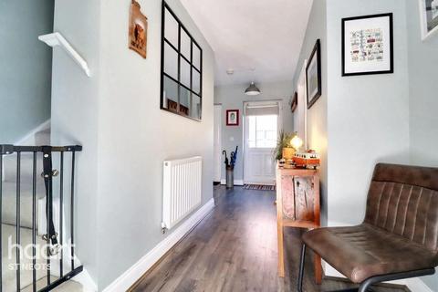 5 bedroom detached house for sale, Anderson Close, St Neots