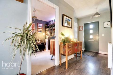 5 bedroom detached house for sale, Anderson Close, St Neots