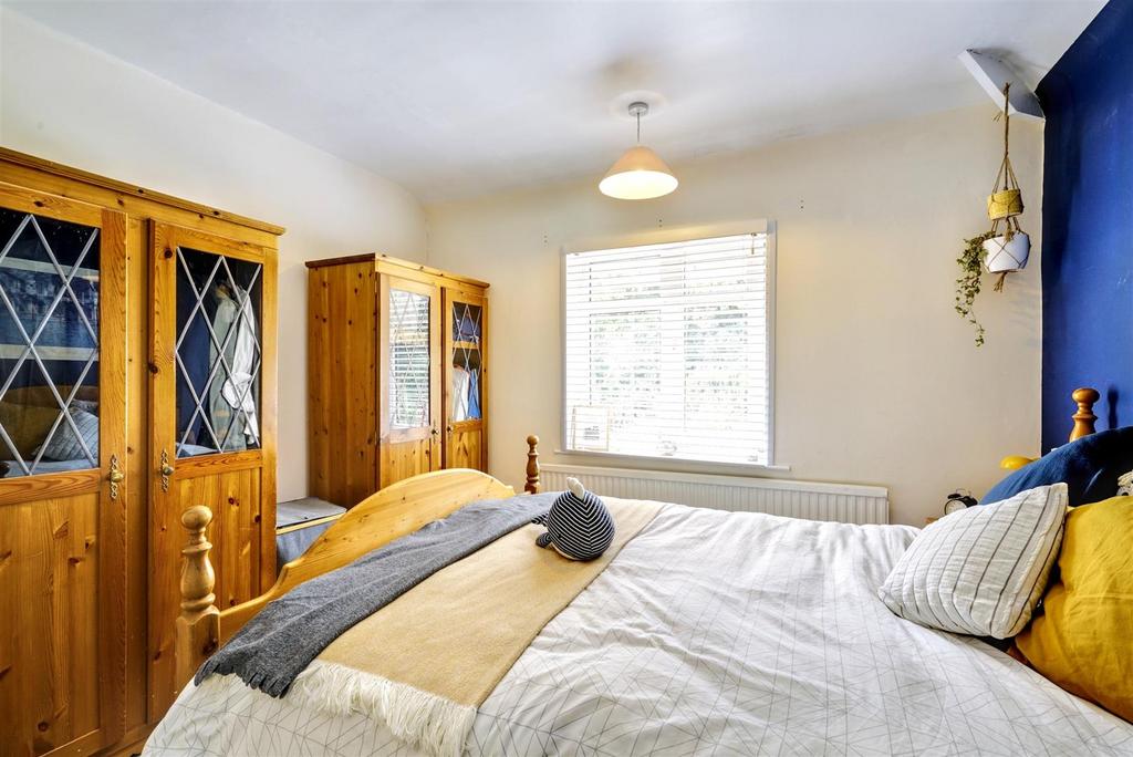 Bedroom 2 2.jpeg