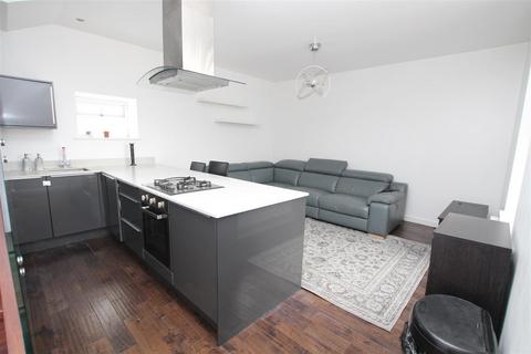 3 Prospect Place, Eccleshill, Bradford, BD2 3LJ