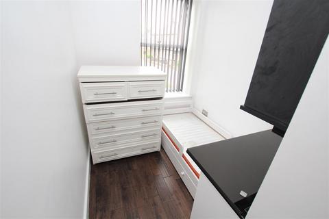 3 Prospect Place, Eccleshill, Bradford, BD2 3LJ