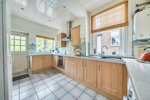 3 bedroom semi-detached house for sale, Snatts Hill, Oxted RH8