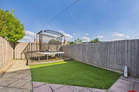 2 bedroom terraced house for sale, Willowleaze, Gloucester GL2