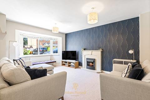 26 Convent Drive, Stoke Golding, Nuneaton, CV13 6JF