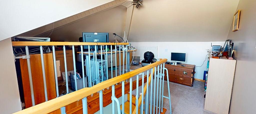 Landing/Study Area