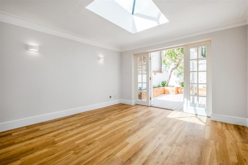 9 Camden Terrace-6.jpg