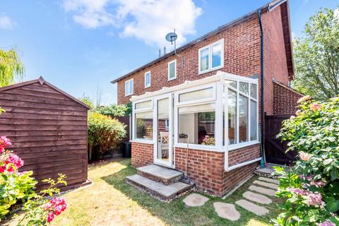 41 Wolsey Close, Worcester Park, KT4 7EF