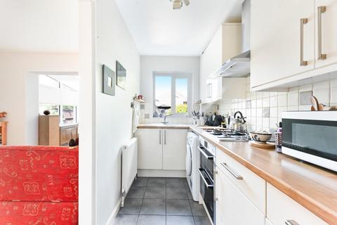 41 Wolsey Close, Worcester Park, KT4 7EF