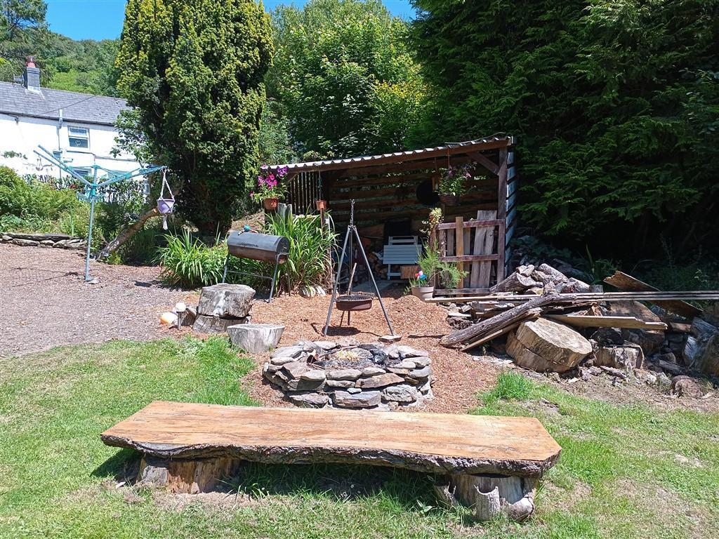 Fire Pit And Chill Out Zone