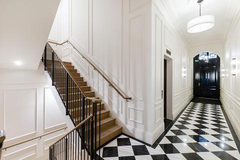 Office to rent, 51 Sloane St London SW1X 9SW