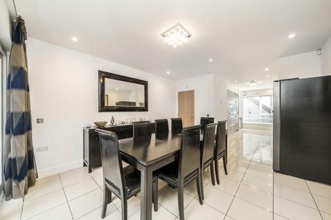 48e Mountfield Road, London, W5 2NQ