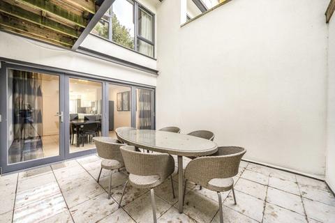 48e Mountfield Road, London, W5 2NQ