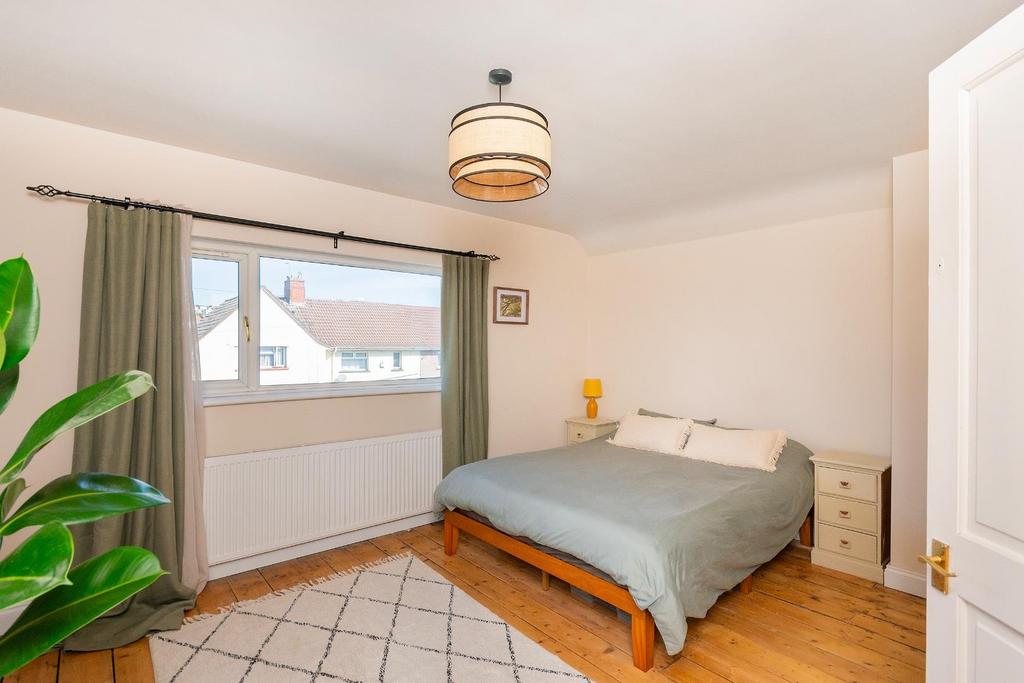 6 M5 RBR - Bedroom F.jpg
