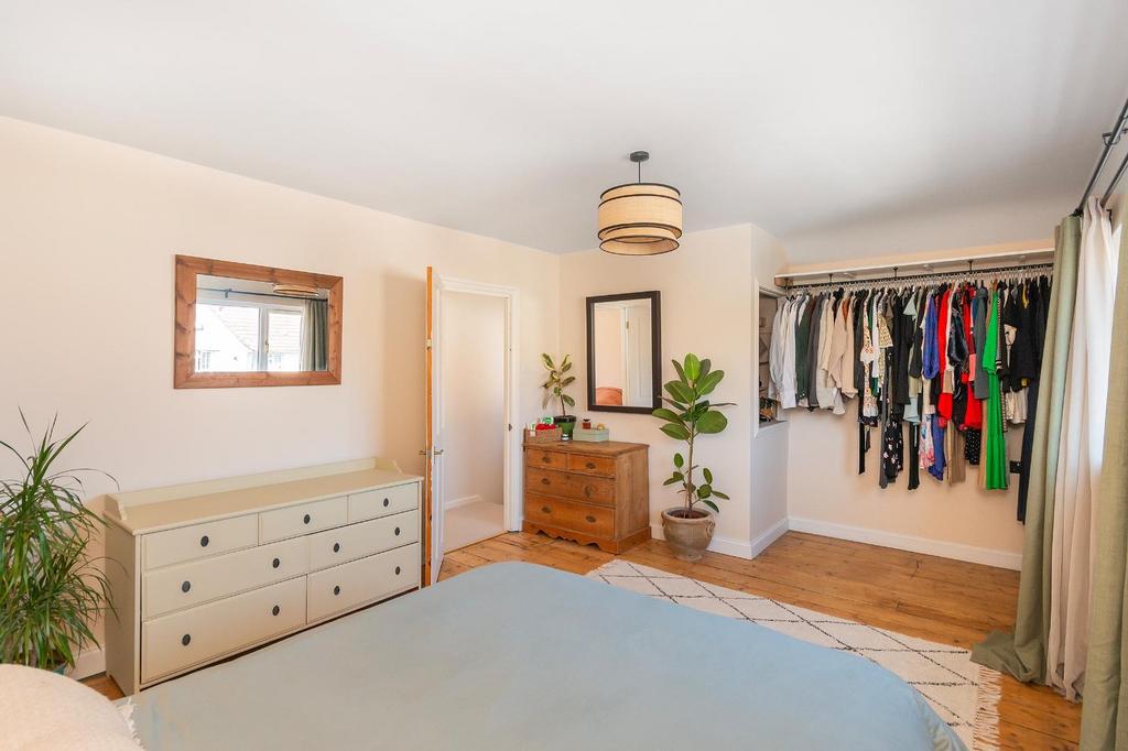 6 M5 RBR - Bedroom D.jpg