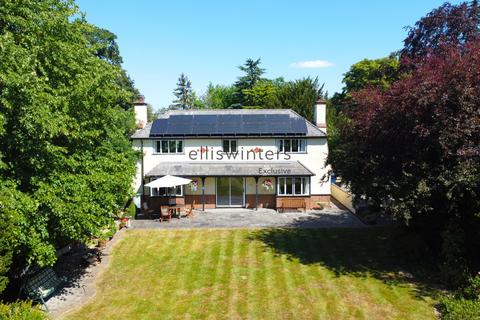 4 bedroom detached house for sale, Houghton Hill, Houghton, PE28