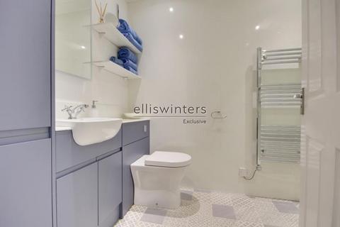 4 bedroom detached house for sale, Houghton Hill, Houghton