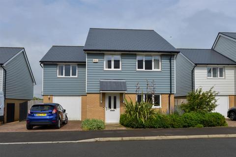 3 bedroom detached house for sale, George Close, Capel-Le-Ferne, Folkestone