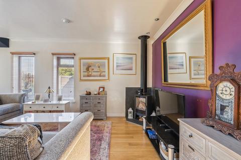 3 bedroom detached house for sale, Green Lane, St Neots PE19