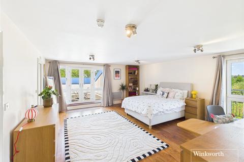 3 bedroom apartment for sale, Luscinia View, Napier Road, Reading, Berkshire, RG1
