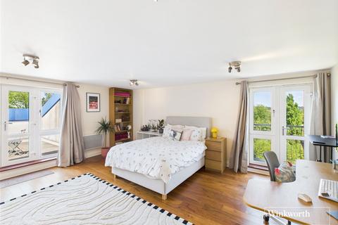 3 bedroom apartment for sale, Luscinia View, Napier Road, Reading, Berkshire, RG1