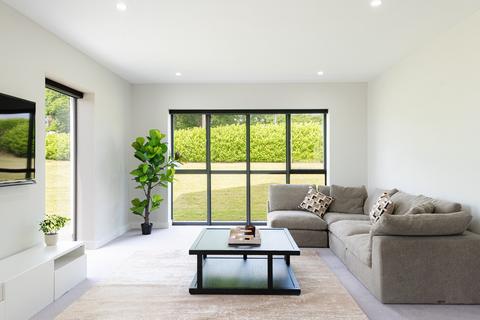 5 bedroom detached house for sale, Anglesey LL77