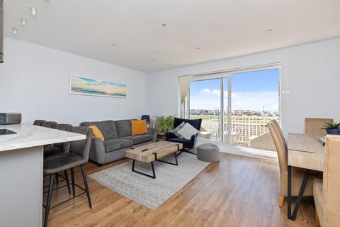 3 bedroom apartment for sale, Riverside House, Shoreham High Street