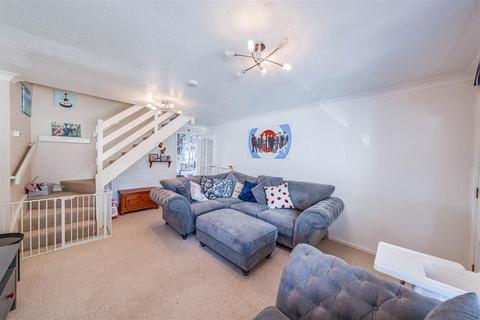 38 Walker Close, Dartford, DA1 4SR