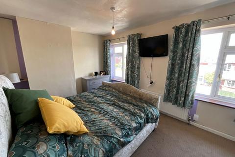 undefined, Red Leasowes Road, Halesowen B63