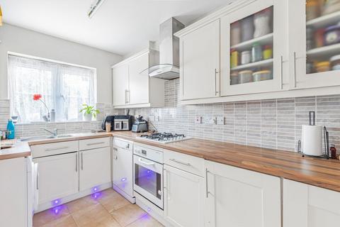3 bedroom semi-detached house for sale, Shelburne Drive, Hounslow TW4