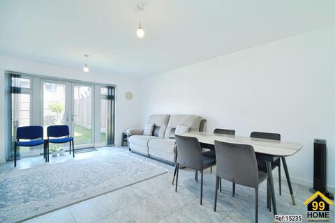 undefined, Magnolia Drive, Shirley, Solihull, West Midlands, B90