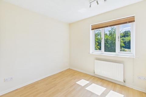 11 Avignon Close, New Duston, Northampton, NN5 6QS