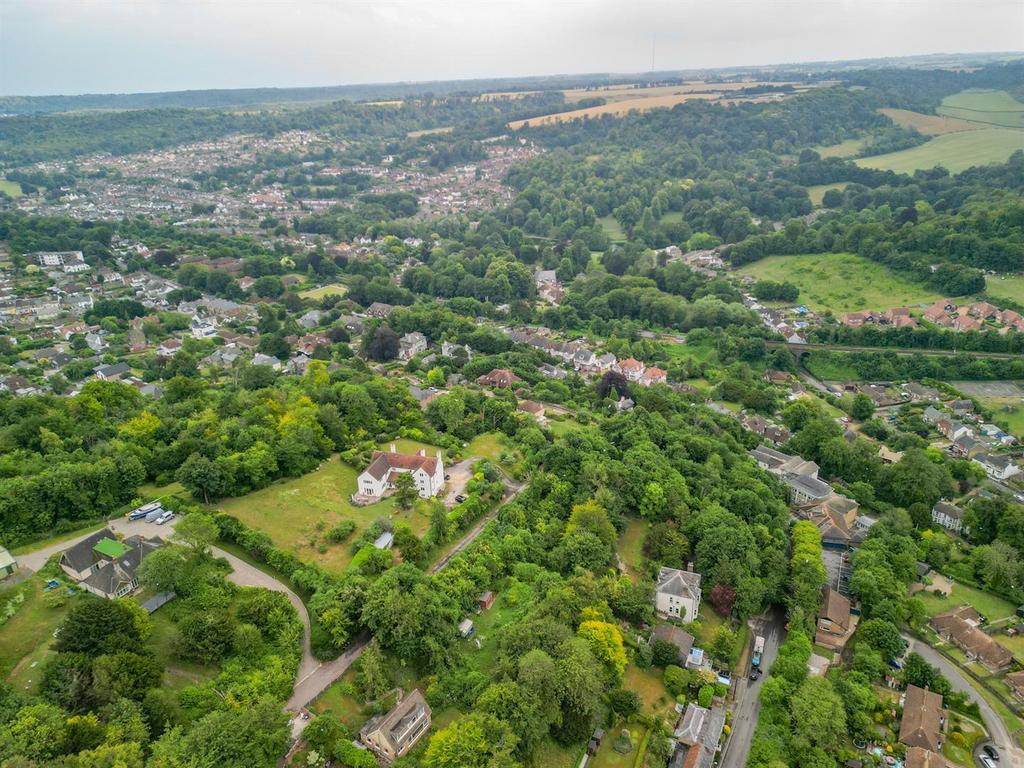 Land to SW of Yamaga Temple Ewell3.jpg