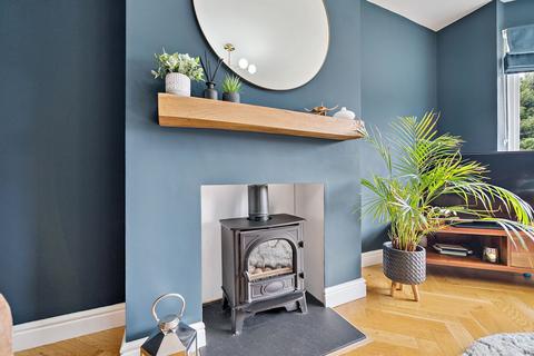 17 Kippen Drive, Clarkston, Glasgow, G76 8JG