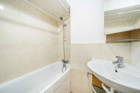 84 Maskell Road, London, SW17 0LE